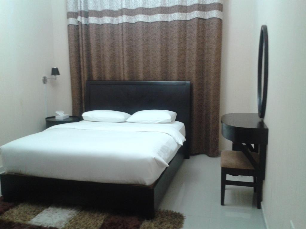 Al Smou Hotel Apartments - Maha Hospitality Group Ajman Exterior photo